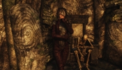 The Elder Scrolls 5 - girl and skeleton